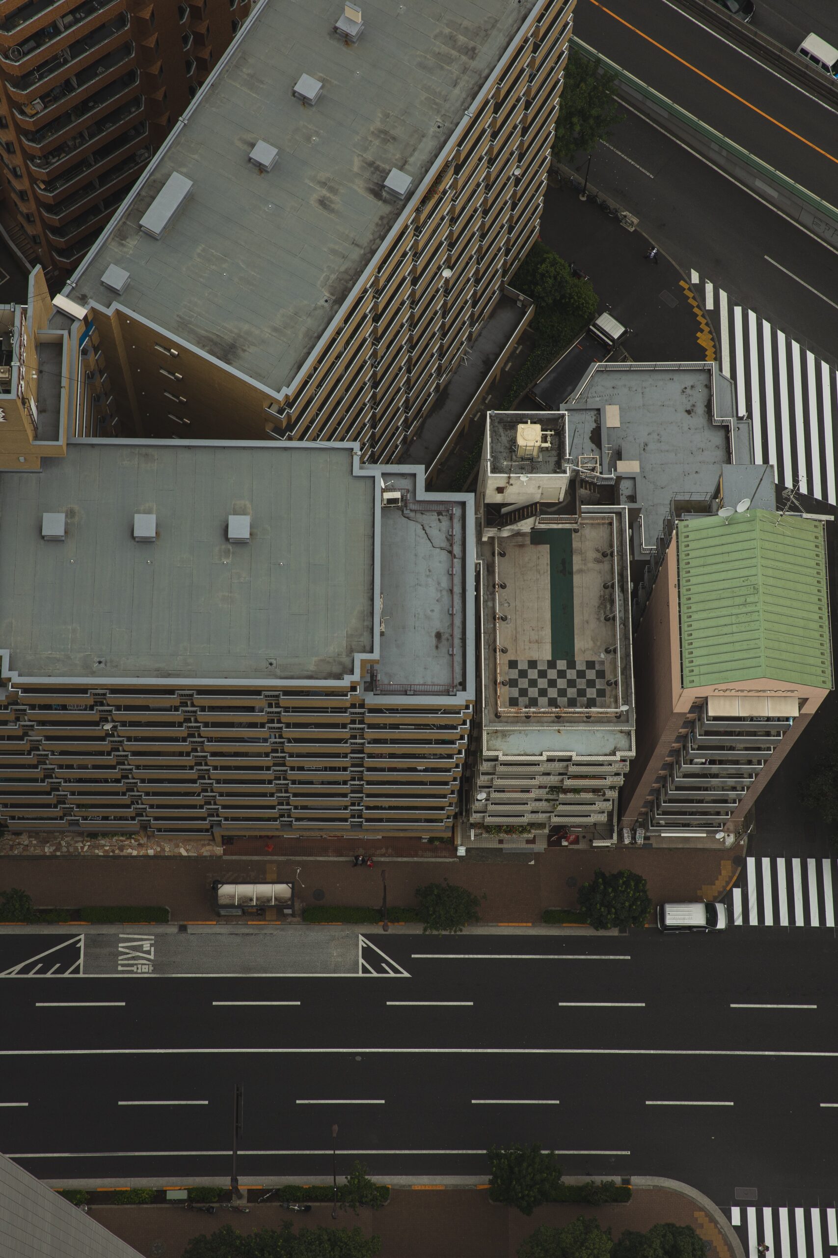 An aerial image of the top of a commercial building.